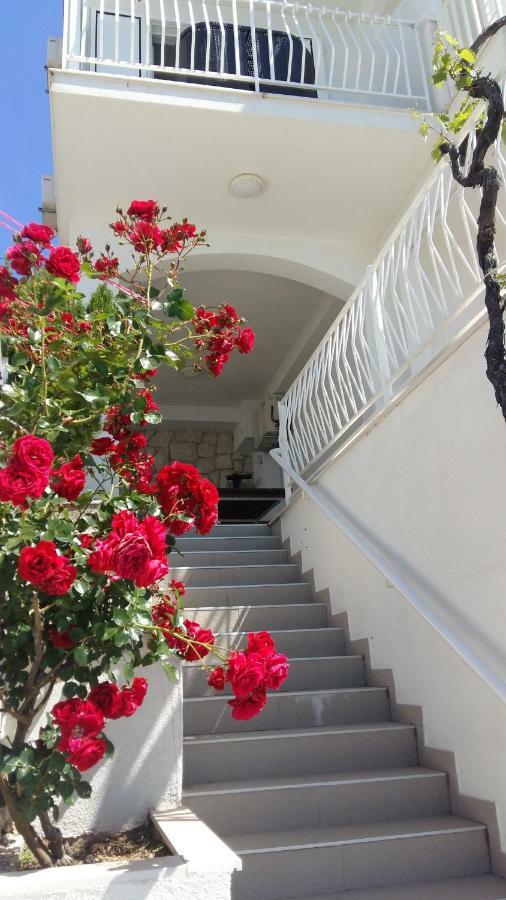 View On Th Sea Pisak Apartment Exterior photo